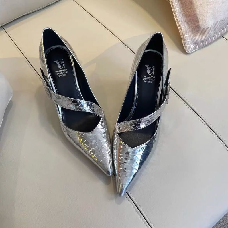 Grande elegante britannico a punta singolo per le donne nuovo stile temperamento con un pezzo unico moda tacco alto piccolo_voghion.com