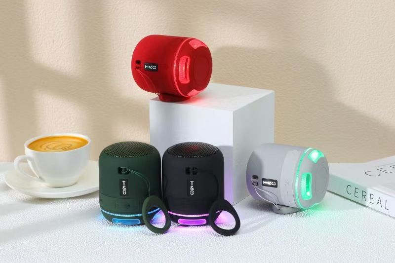 TG294 Bluetooth Speaker LED Light Mini Creative Outdoor Portable Subwoofer Insert T Card USB Connection_voghion.com