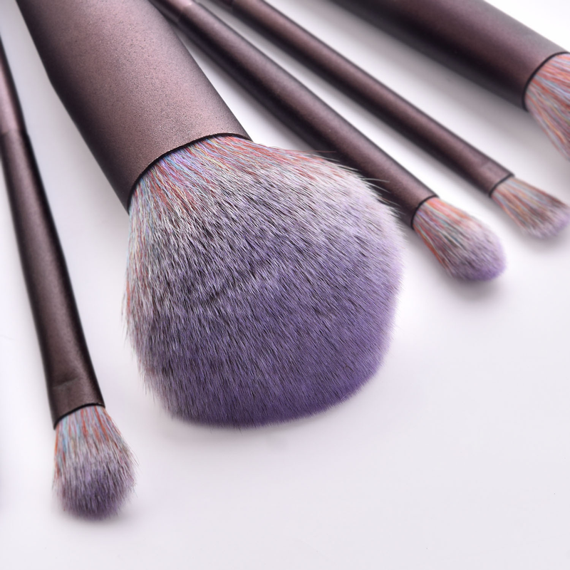 7-teiliges Make-up-Pinsel-Set, Holzgriff, Pinselspitze, lila Hemdschutz, Make-up-Tools GUJHUI_voghion.com