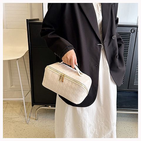 Tragbare Reise-Kosmetiktasche für Damen mit großer Kapazität, High-End-Sense-Internet-Promi, neue Aufbewahrungstasche für Reisekosmetik_voghion.com