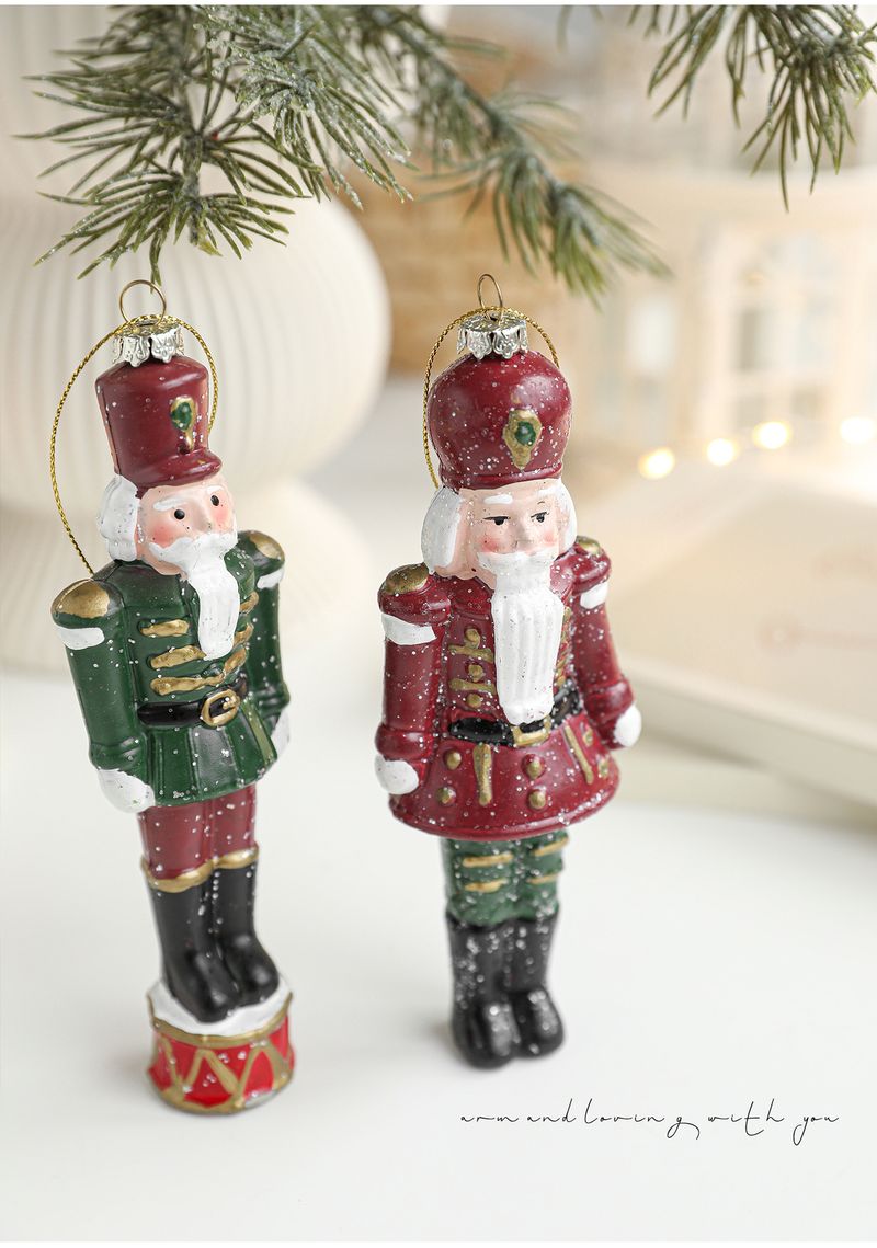 Addobbi natalizi a forma di soldato schiaccianoci dipinti a mano - Decorazioni colorate in plastica da appendere all'albero e alla ghirlanda (5 stili)_voghion.com