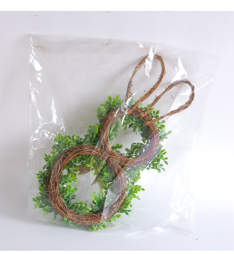 Ghirlanda di rami morti di Pasqua cortile esterno simulazione porta di fiori appesa ghirlanda di fiori bianchi di coniglio creativo_voghion.com