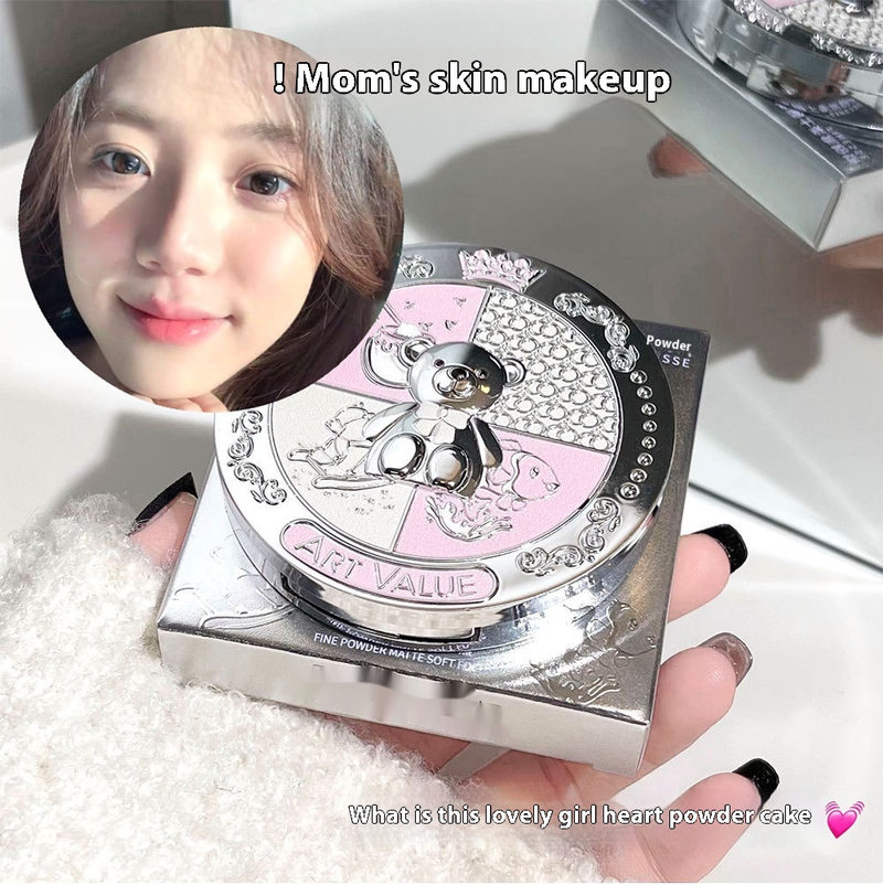 2024 Krása Novinka Art Value Bear Knight Matte Powder Mist Face Clear Soft Scorched Powder Non Fluting Powder Beautiful Powder_voghion.com