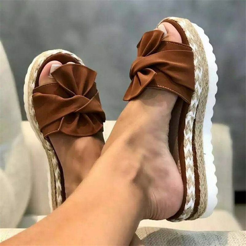 bow Women, With A Straight Sloping Heel And Sponge Cake In Large Size. Thick Soled Cool Slippers For Women_voghion.com