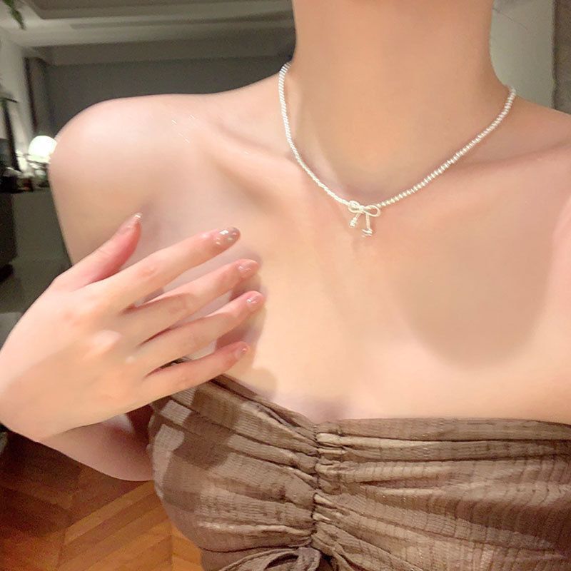 Classybych Light Luxury Bowknot Pearl Necklace Simple High-end Personality Fashion Versatile Collarbone Choker_voghion.com