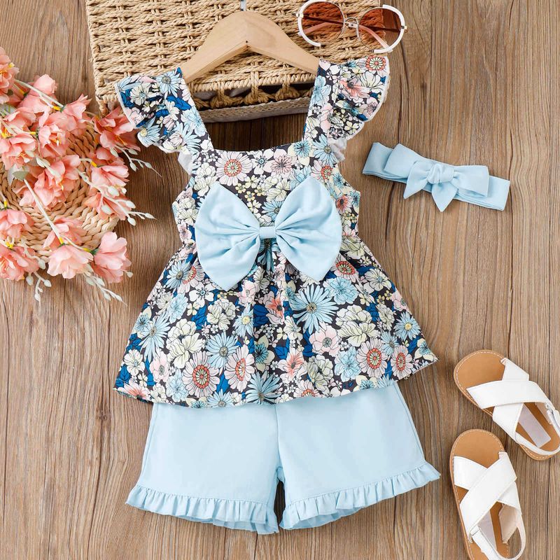 xin Fashion Summer New Small and Medium sized Children's Sling Flying Sleeve Printed Top with Wooden Ear Edge Shorts_voghion.com