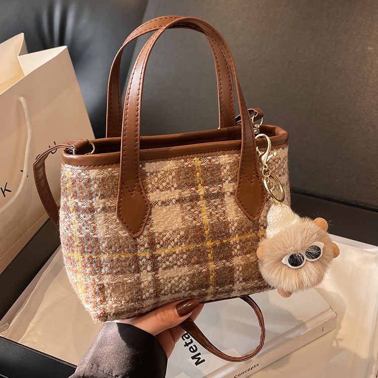 Borsa a tracolla a quadri versatile e alla moda, nuova, alla moda, autunno inverno 2024, semplice e di alta qualità, da donna_voghion.com