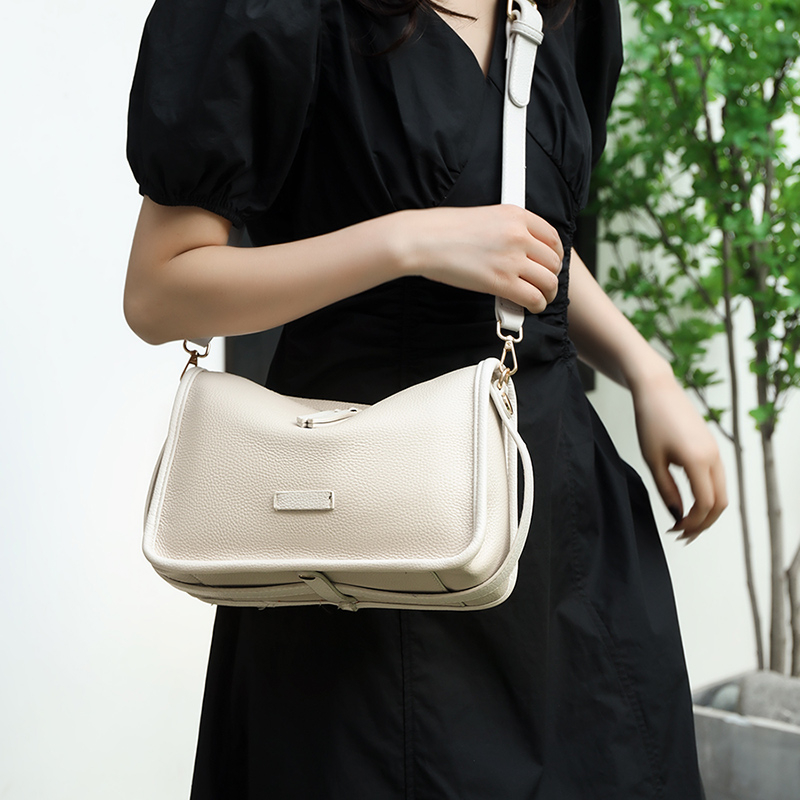 Frauen Einkaufstasche Hohe Qualität Echtes Leder frauen Schulter Umhängetasche Designer Einfarbig Rindsleder Weibliche Messenger_voghion.com