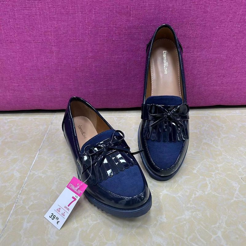 Außenhandel original einzigen quaste bogen frauen schuhe runde kappe flache ferse bequemen frauen loafers_voghion.com