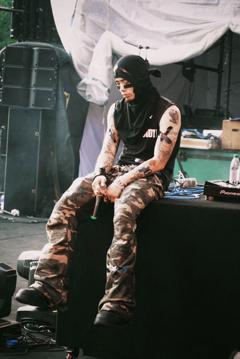 Stealing Rice, Same Style As Kkluv_voghion.com