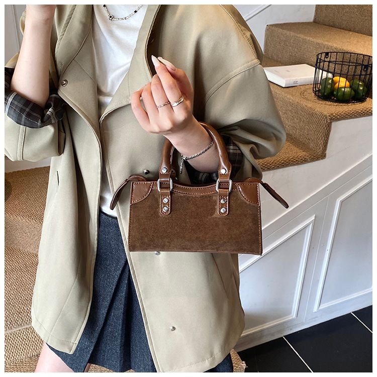 Borsa a mano in pelle scamosciata minimalista per le donne, nuova moda 2025, piccola, quadrata, versatile, a tracolla, per telefono_voghion.com