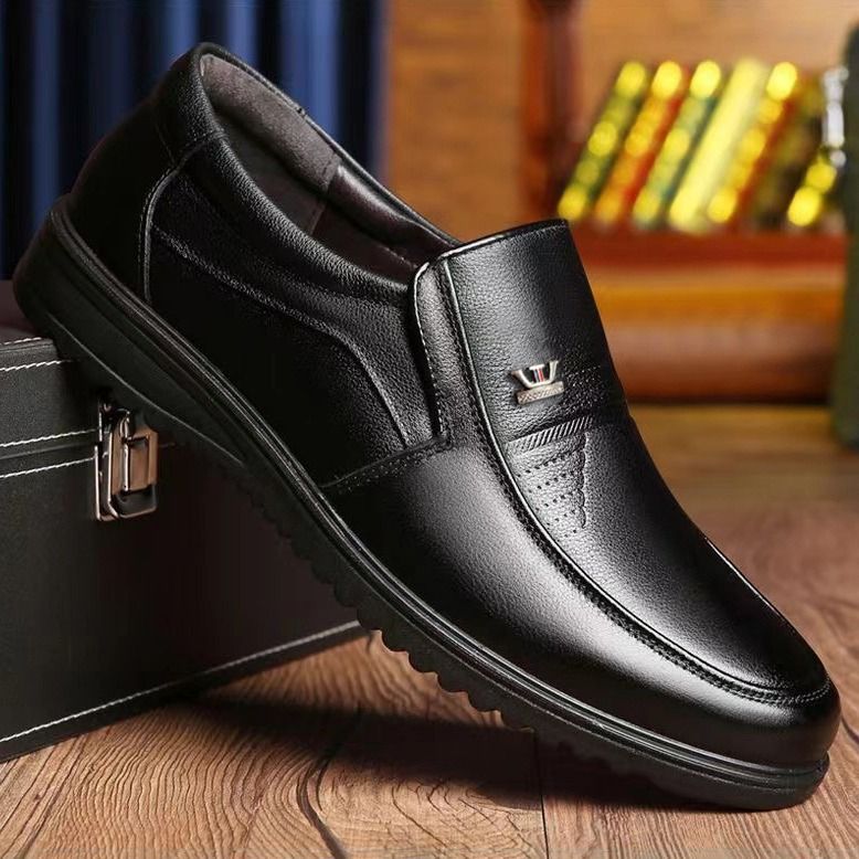 【 】 Crown Men's Casual With Sole Surface, Anti Slip And Breathable Soft Leather Shoes For Men, Easy To Step On_voghion.com