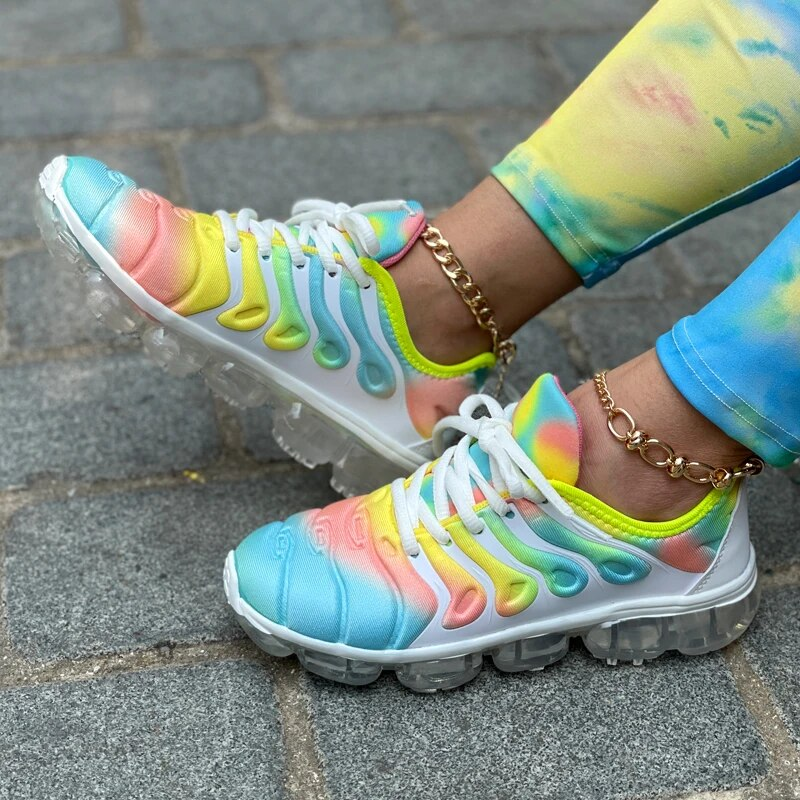 Casual för kvinnor Andningsbara Lätta Sneakers Gummisula Bekväma Träningsskor Flerfärgade Sportskor_voghion.com