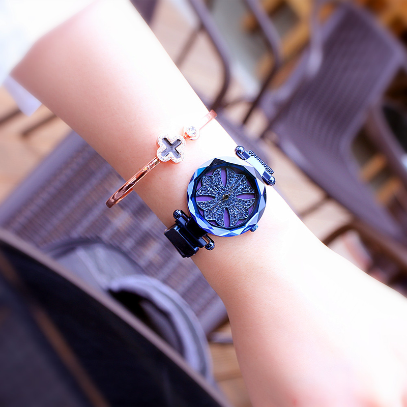New Time Running Diamond Inlaid Fashion Trend Waterproof Magnetic Tape Women's Watch_voghion.com