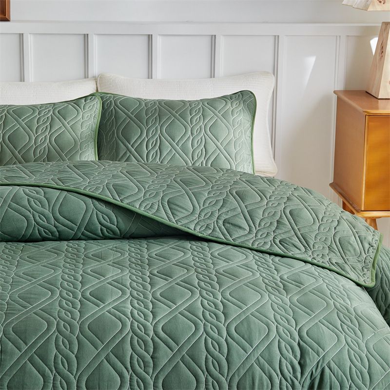 Modern Minimalist Diamond Quilted Bedding Set In Solid Colors - Light Grey, Beige, Green - Sizes 173x229cm To 264x229cm_voghion.com