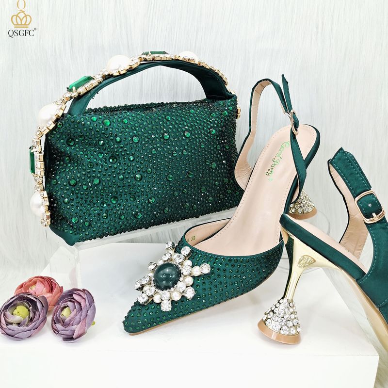 Scarpe da donna Set di scarpe e borsa da donna con punta a punta in stile semplice da festa con cinturino a diamante sul manico_voghion.com