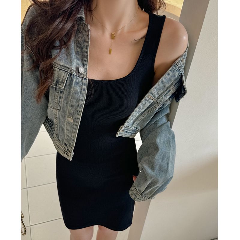 2025 Thin French Cotton Square Neck Small Strap Dress For Women, Versatile Bottom, Slim Fit, Sleeveless Hip Wrapping_voghion.com