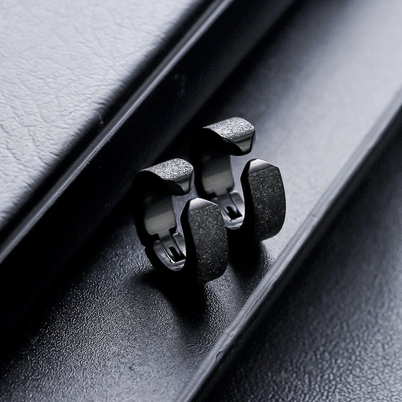 Clip Earrings Titanium Steel Ear Clip Fashion Punk Earrings Without Piercings For Women High End Versatile Ear Bone Clip Simple Earrings_voghion.com