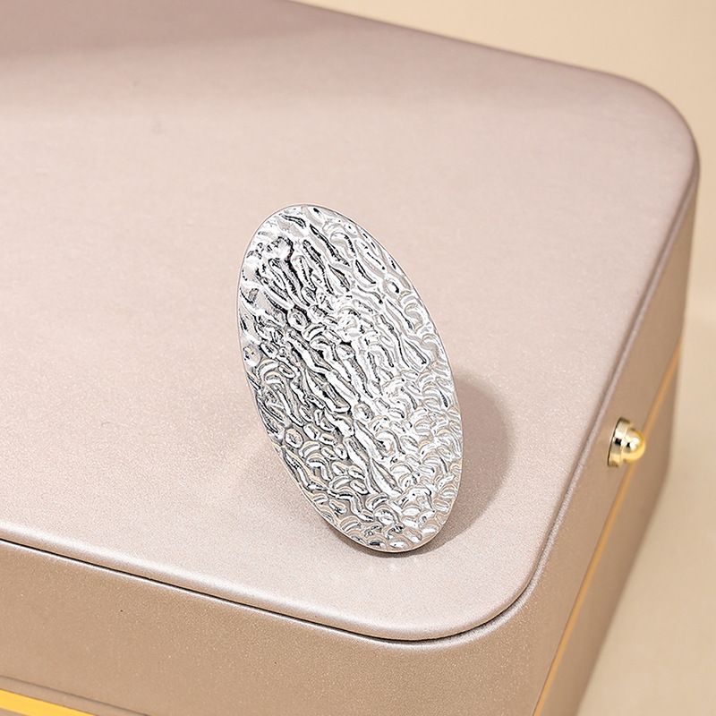 1 piccolo anello da donna ovale strutturato con gioielli in metallo esagerati, adatto per l'uso quotidiano_voghion.com