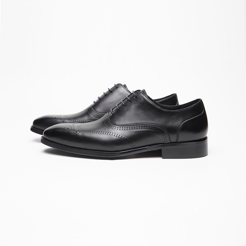 2025 Sommer Neue atmungsaktive geschnitzte Schnürschuhe Emed Hollow Business Casual Leder Loafer_voghion.com