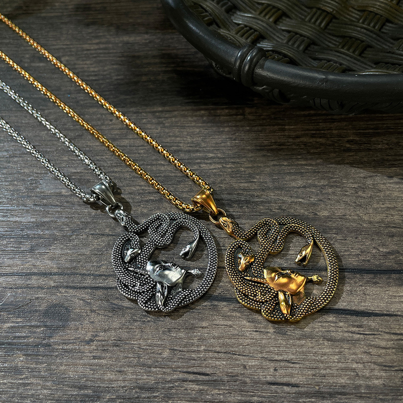 Egyptian Mythical Snake Fefor Men Head Pendant Personalized Stainless Steel Necklace For Men_voghion.com