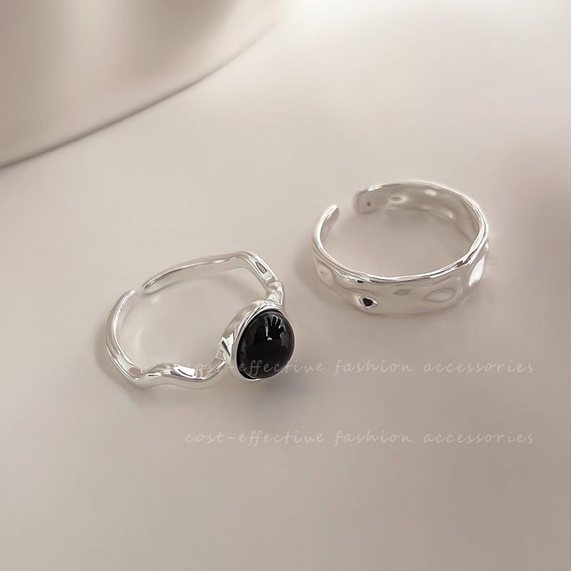 Anello aperto in agata nera rotonda in argento, design di nicchia, anello per dito indice, anello plissettato semplice e versatile retrò_voghion.com