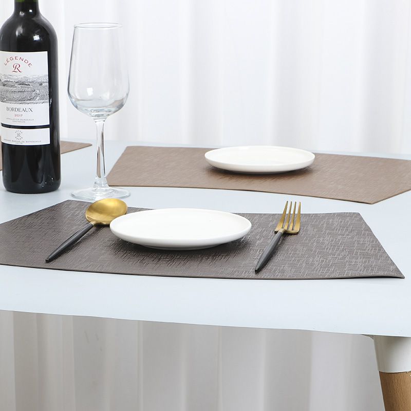 Tapis de table rond simple, anti-brûlure, en forme d'éventail, isolant, couleur unie_voghion.com
