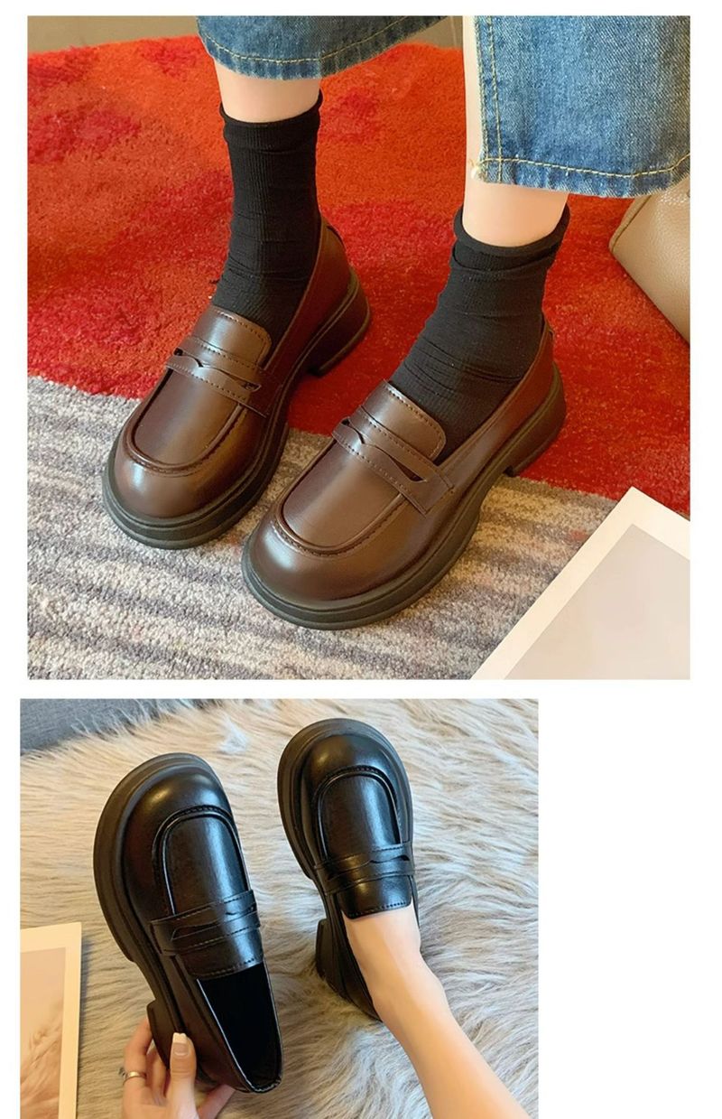 Japanische kleine Lederschuhe Damen Herbst Britischer Stil Schwarze Plateau-Loafer Ein Pedal Jk Uniform Einzelschuhe_voghion.com