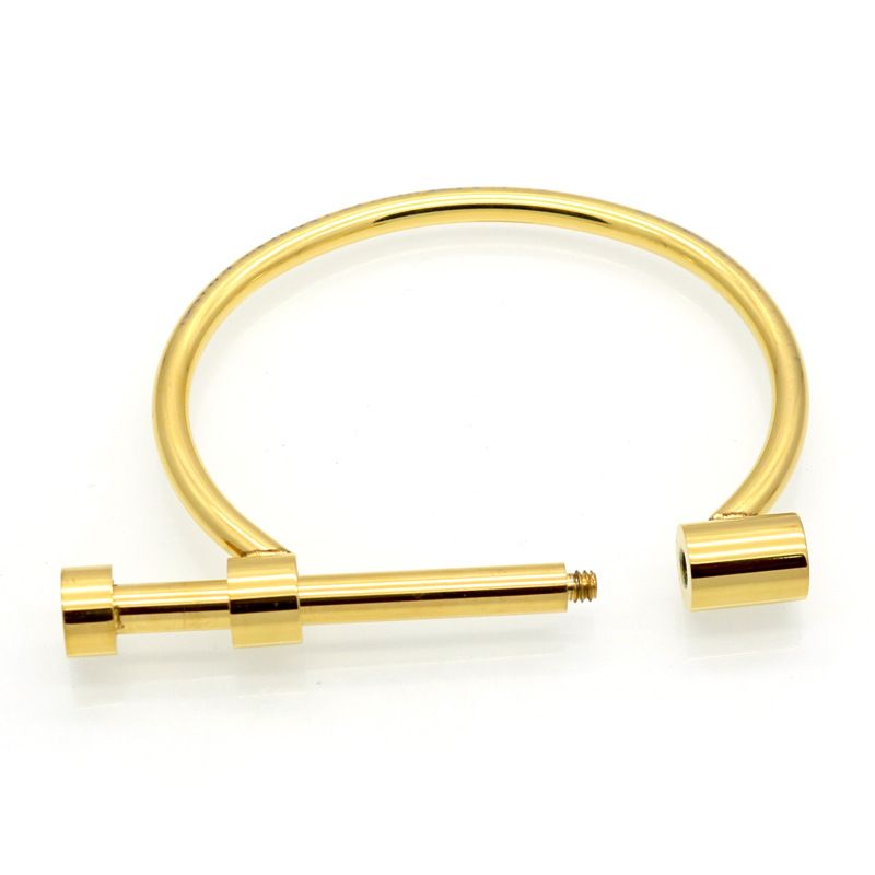 Titanium Steel Horseshoe Vacuum Gold Plated Bracelet D Shaped Horseshoe Buckle Stainless Steel Bracelet_voghion.com