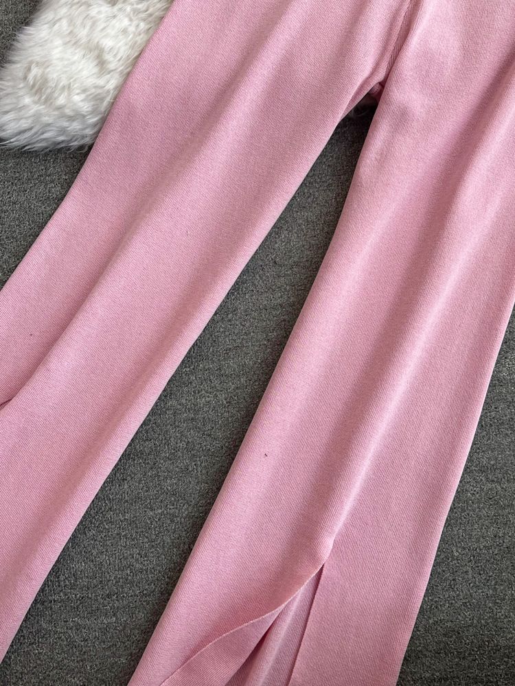 2024 Nuevo traje de moda para mujer primavera estilo coreano cuello en V suelto contraste de color tejido de dos piezas cintura alta pantalones de pierna ancha_voghion.com