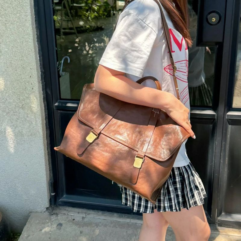 Borsa a mano da donna con design di nicchia 2025, borsa da viaggio di grande capacità, borsa a tracolla in pelle conciata al vegetale, versatile, casual, per tutti i giorni_voghion.com