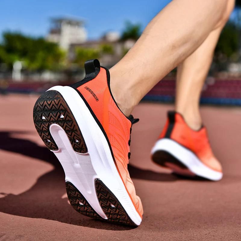 Scarpe da corsa da uomo, da jogging e traspiranti, con suola morbida, in mesh, con design personalizzato e di ultima generazione._voghion.com