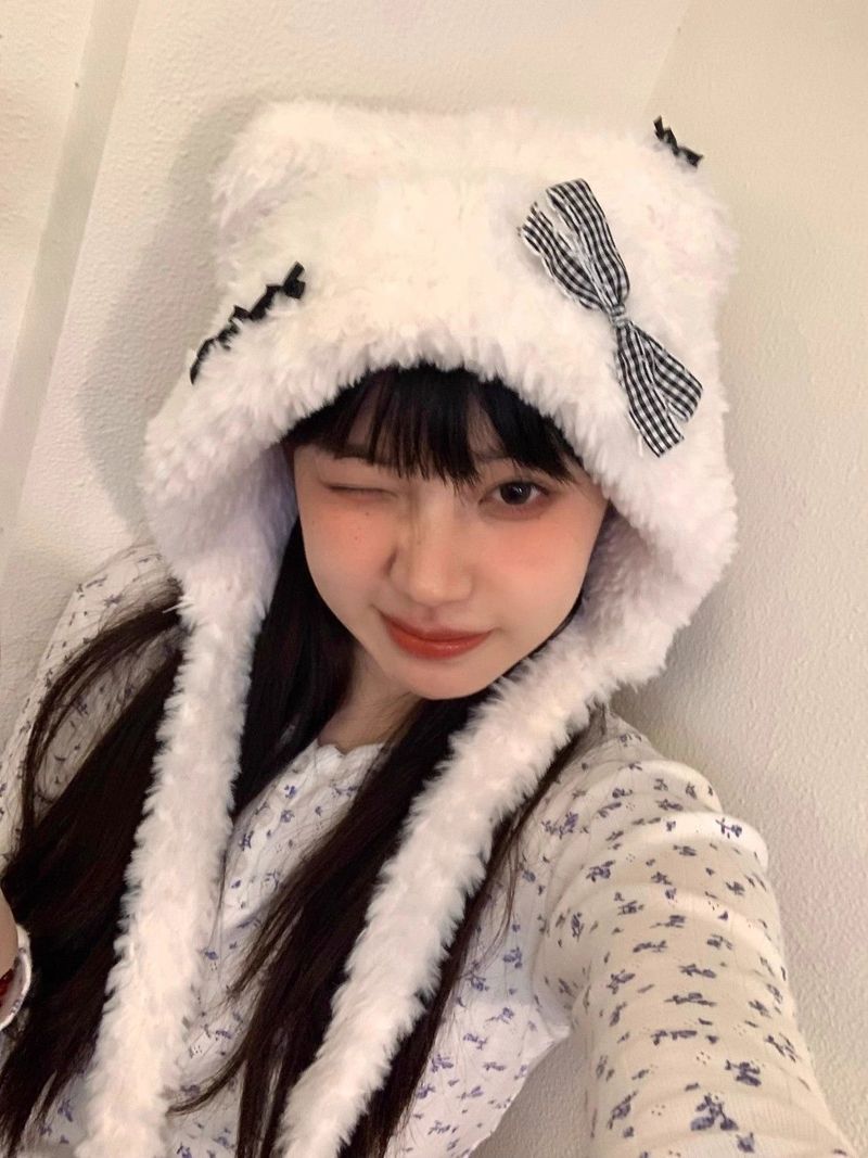 Homemade Autumn And Winter Atmosphere Sticker, Cute Plush Teddy Bear, Internet Famous Bow, Warm Ear Protection Hat,_voghion.com