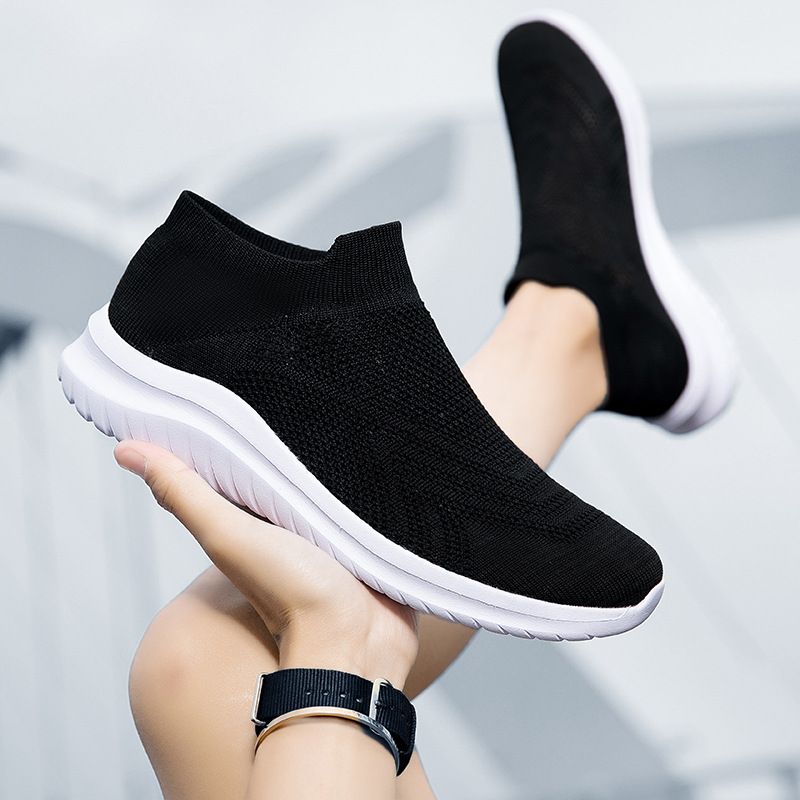 Spring New Large Men's Fly Weaving Mesh Sports And Leisure Sleeve Foot Lazy Socks Couple Shoes_voghion.com