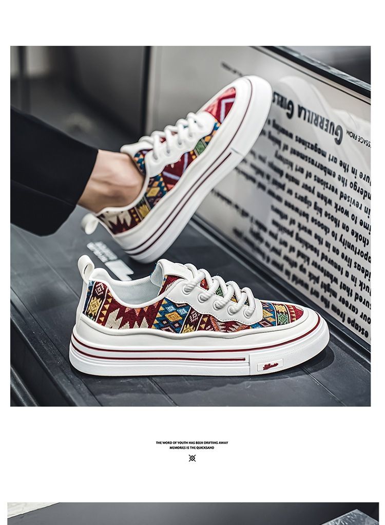 New Summer 2024 Breathable Canvas Men's Fashion Printed Student Korean Edition Trendy Casual Versatile Board Shoes Men_voghion.com