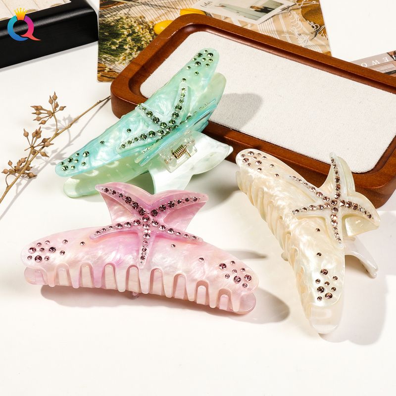 Acetát tengeri csillag hajcsat strasszokkal - Nagy, csillogó hajkarom felkontyolt frizurához, elegáns 3D hajkiegészítők nőknek, csúszásgátló hajcsatokkal_voghion.com