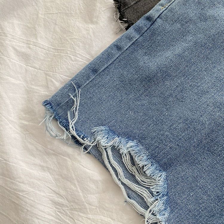 Internet-Promi-Shorts mit hoher Taille für Damen im Sommer 2024, neues weites Bein mit Löchern, die schlanker aussehen,_voghion.com