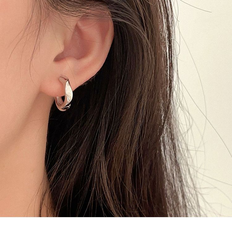 Orecchini pendenti Möbius irregolari in argento puro per donna - Design di nicchia, atmosfera lussuosa, versatili clip per orecchini_voghion.com