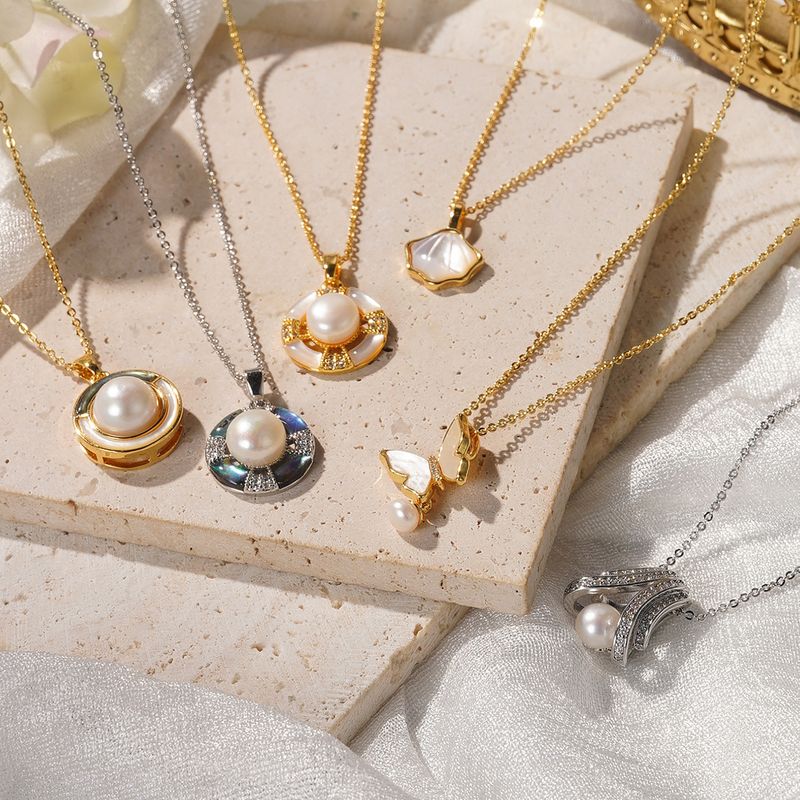 Collana elegante e versatile da donna, con ciondolo a forma di farfalla, in stile retrò francese, con zirconi intarsiati e fiore a quattro foglie._voghion.com