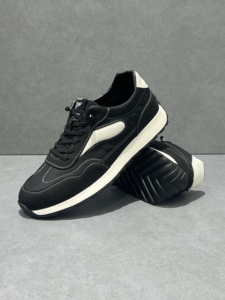 New High-End Cloth Spring Breathable Ice Silk White Shoes Men's Slip-On Lightweight Soft Sole Casual Sneakers_voghion.com