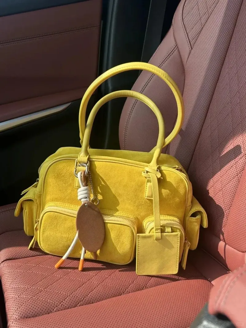 2025 Net Red Boston Paket mit modischen Wildleder-Schultertaschen mit mehreren Fächern und gelber Bowlingtasche 250318_voghion.com