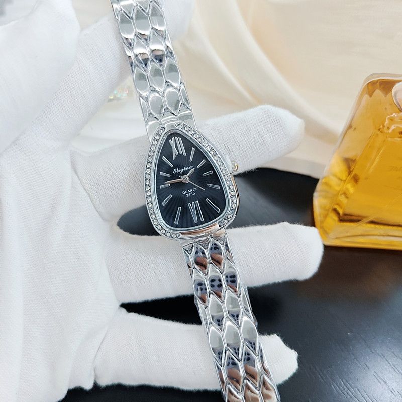 Schlangenförmige, diamantbesetzte Nischenmode mit Schlangenkopf-Quarzarmband für Damen_voghion.com