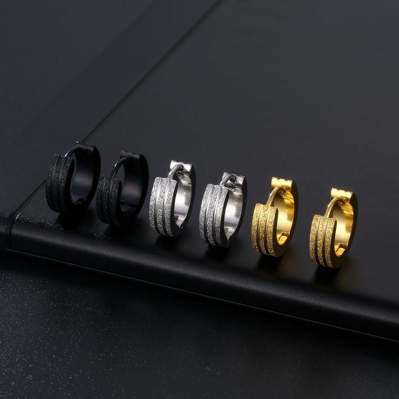 Mode Doppel Press Line Matte 4 * 9 Ohr Manschetten Hip Hop Einfache Herren Runde Ohrringe_voghion.com