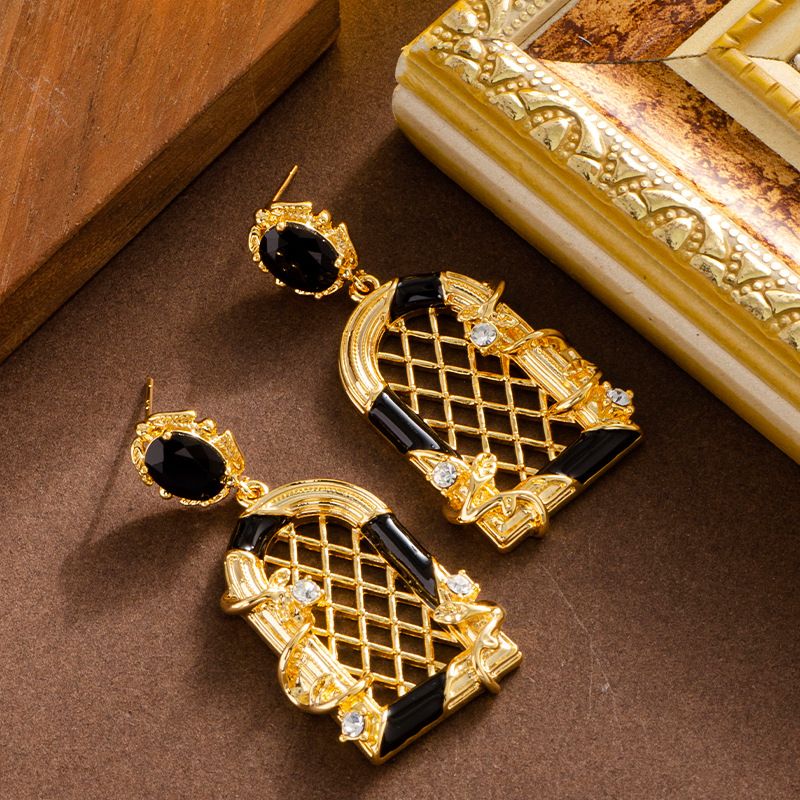 Gabbia per uccelli ad arco intarsiata con olio a goccia, stile antico francese, di lusso, leggera, per la moda femminile, dal temperamento esagerato_voghion.com
