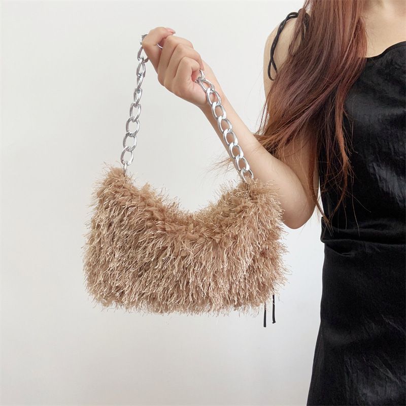 Plüschhandtaschen, Pelz-Unterarmtaschen, Schultertaschen, Kettentaschen, Abendtaschen_voghion.com