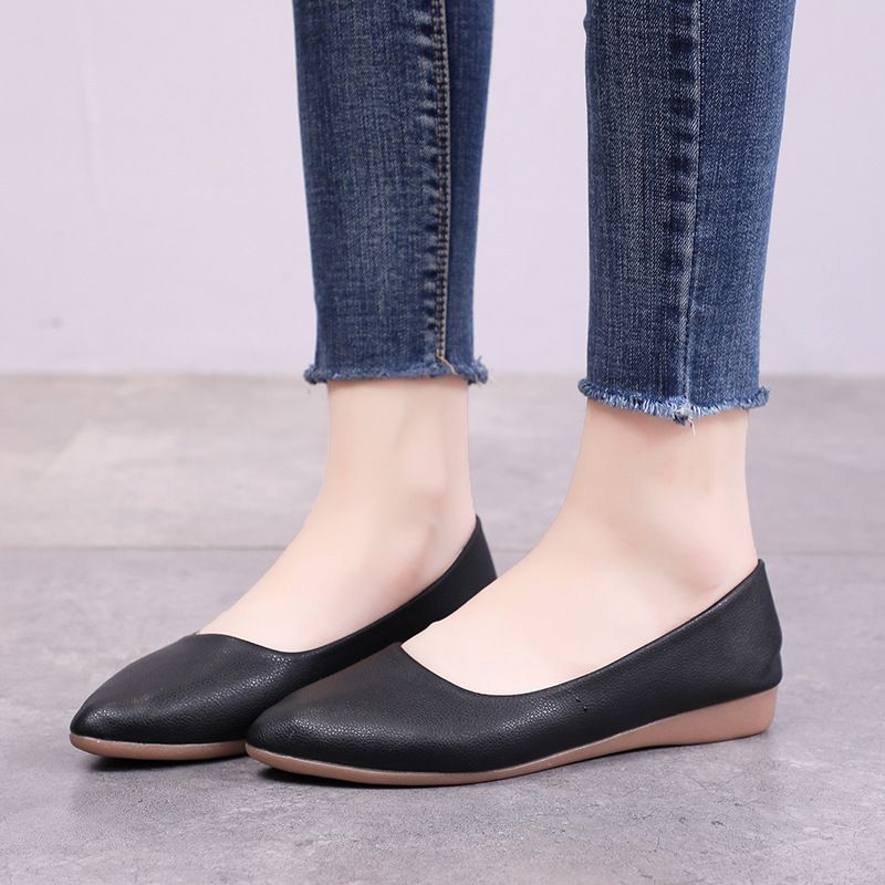 Autumn Essentials Women's Pointed-toe Ballet Flats_voghion.com
