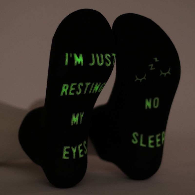 Socken mit Buchstaben zum Ausgeben, rutschfeste Baumwollsocken, bedruckte Socken, dünne Mittelrohrsocken für Herren_voghion.com