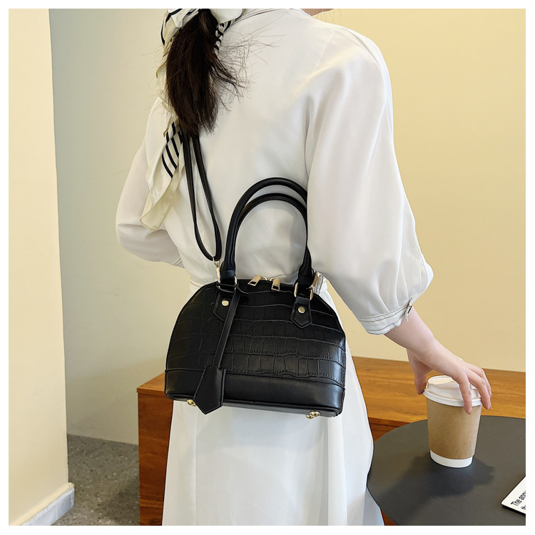 Versione coreana della nuova borsa a tracolla moda retrò da donna con texture in pietra di tendenza_voghion.com