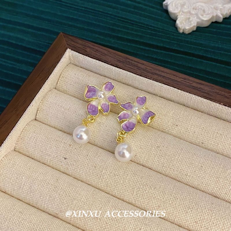 Neue Emaille-Ölgemälde-Blumenohrringe mit Farbverlauf, Perlenkette mit französischem Temperament für Damen, 2024 Ohrschmuck_voghion.com