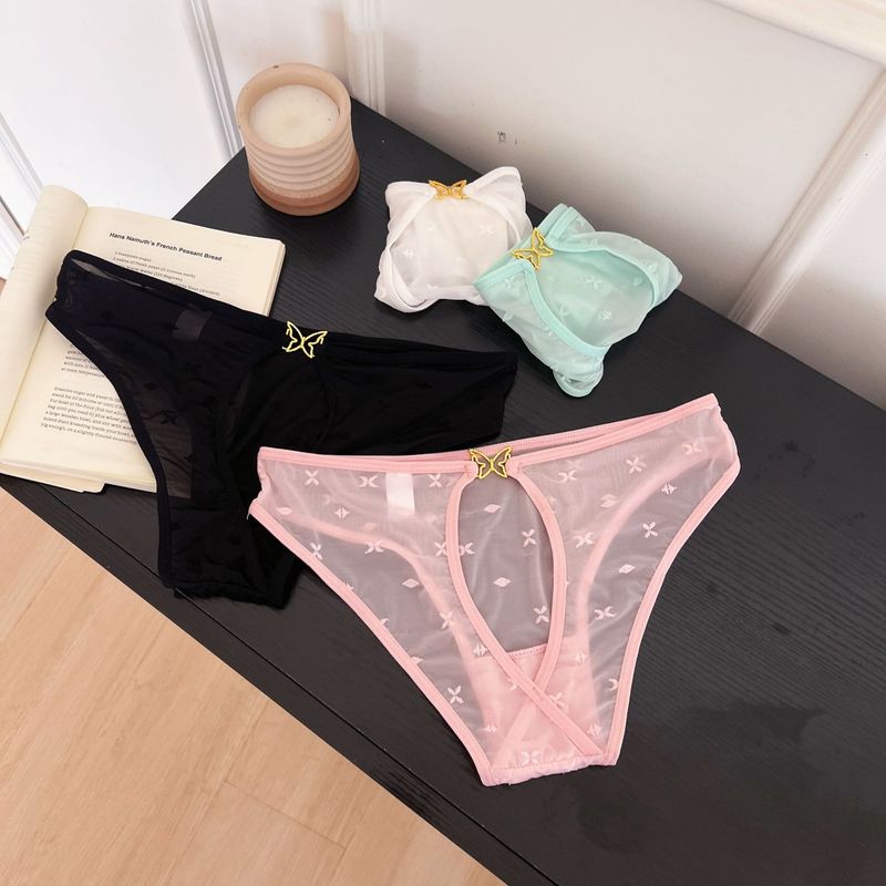 LuvBox 2025 New Foreign Trade Jacquard Lace Panties Women Sexy Hollow Out Diamond Decoration Bow Breathable Seamless Women's_voghion.com